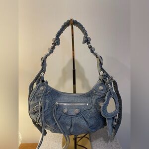 Authentic Balanciaga Le cagole shoulder bag Small